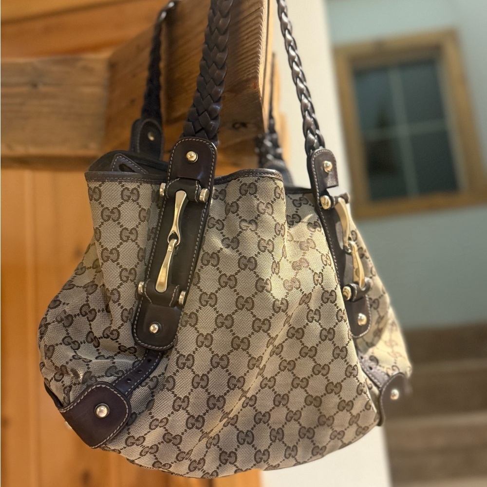 Gucci Beige and Dark Brown Shoulder Bag